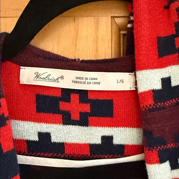 Woolrich Red and Black Geometric Cardigan - Picture 2 of 2